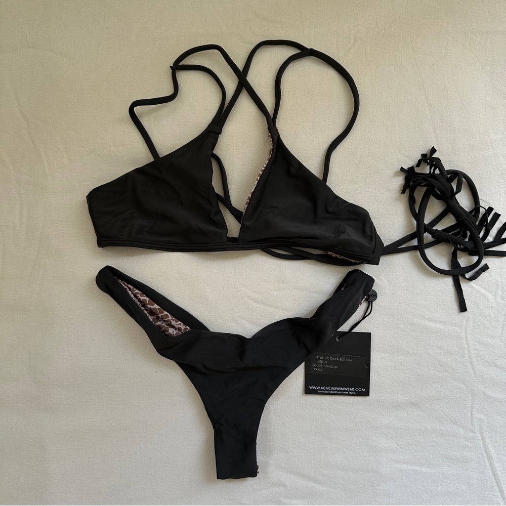 ACACIA - NWT/bottom (M) - top (S) worn (light black)